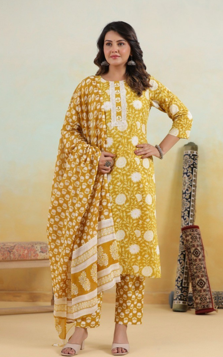 Golden Heritage Kurta Set