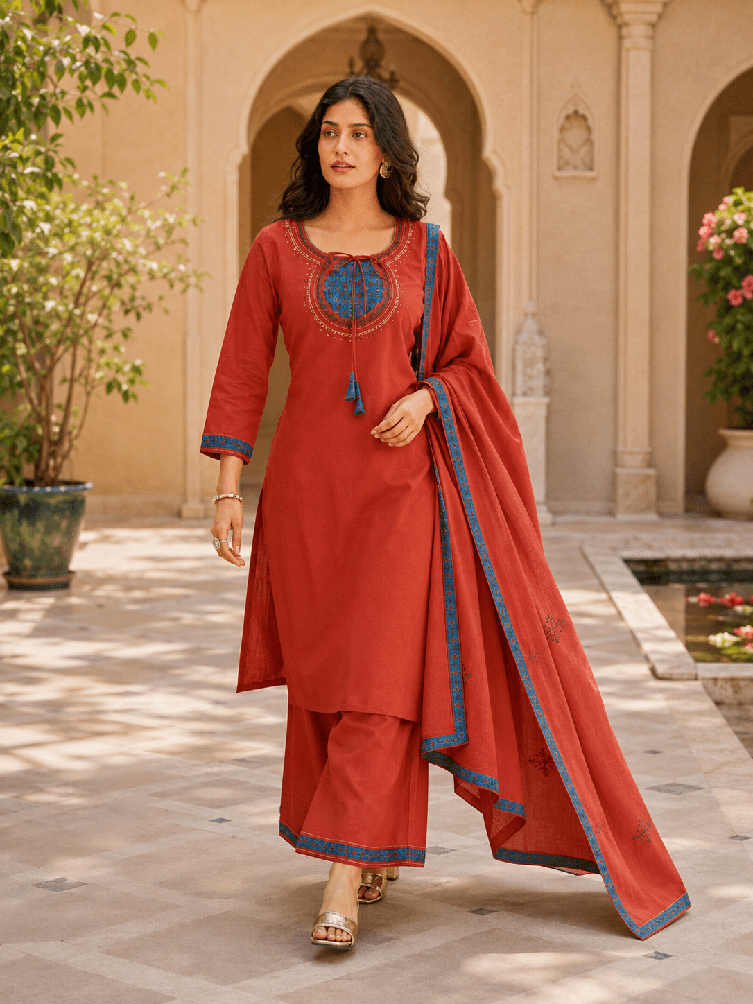 Riwaayat Rust Dupatta Set
