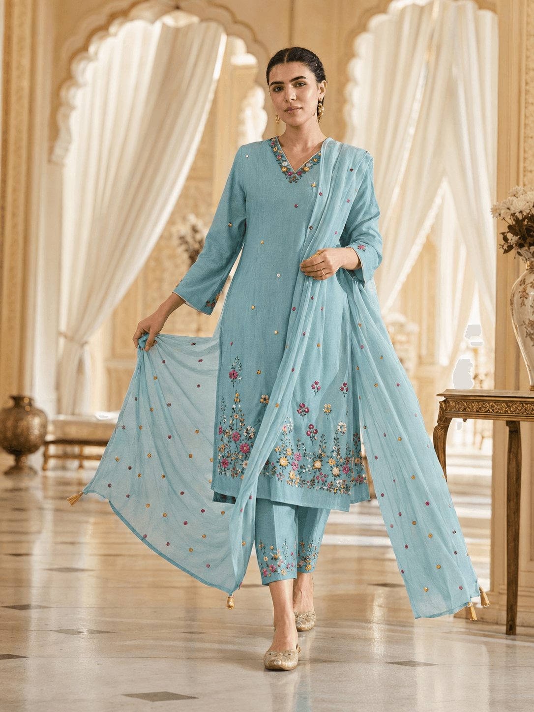 Aqua Gulzar Embroidered Dupatta Set