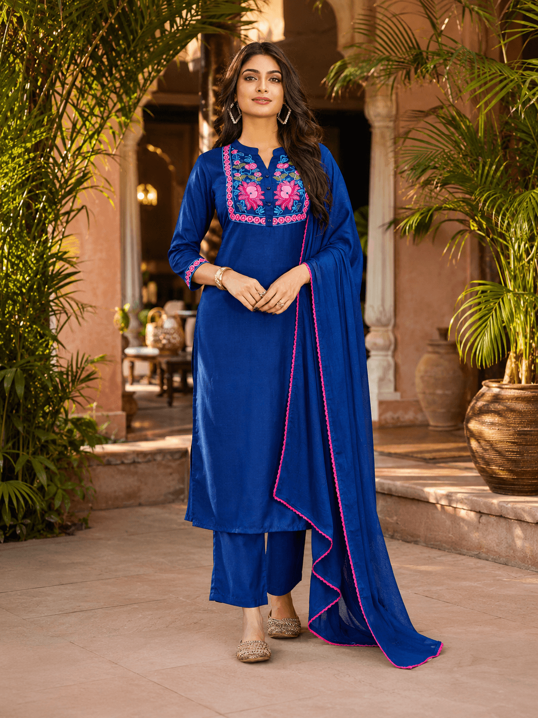 Royal Noor Embroidered Dupatta Set