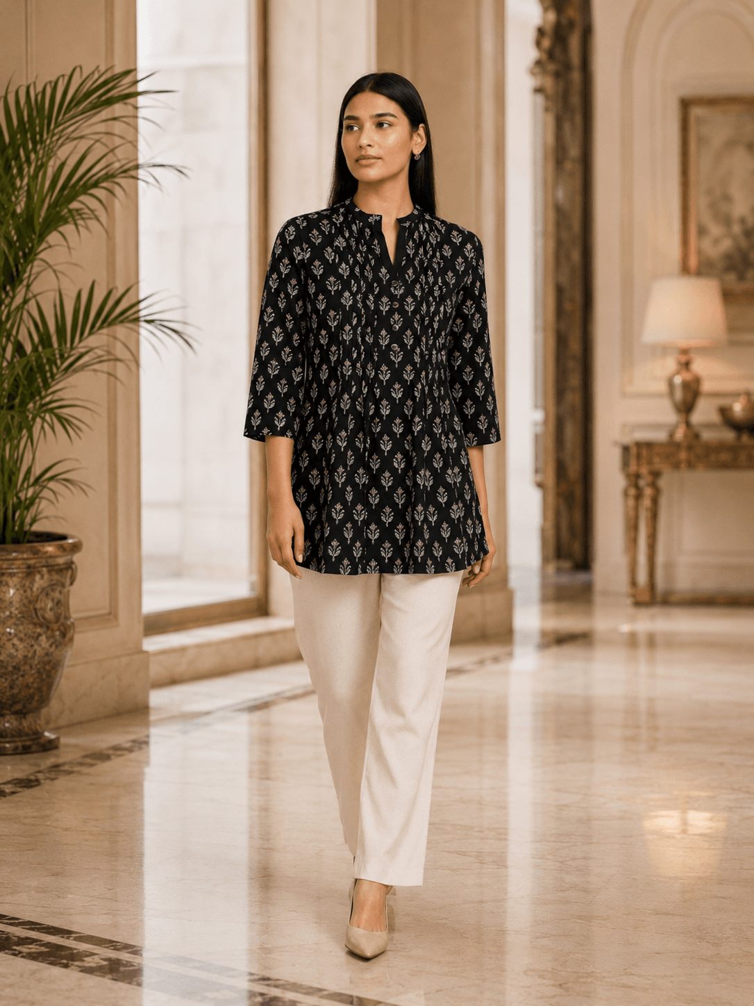 Noir Meadow Top