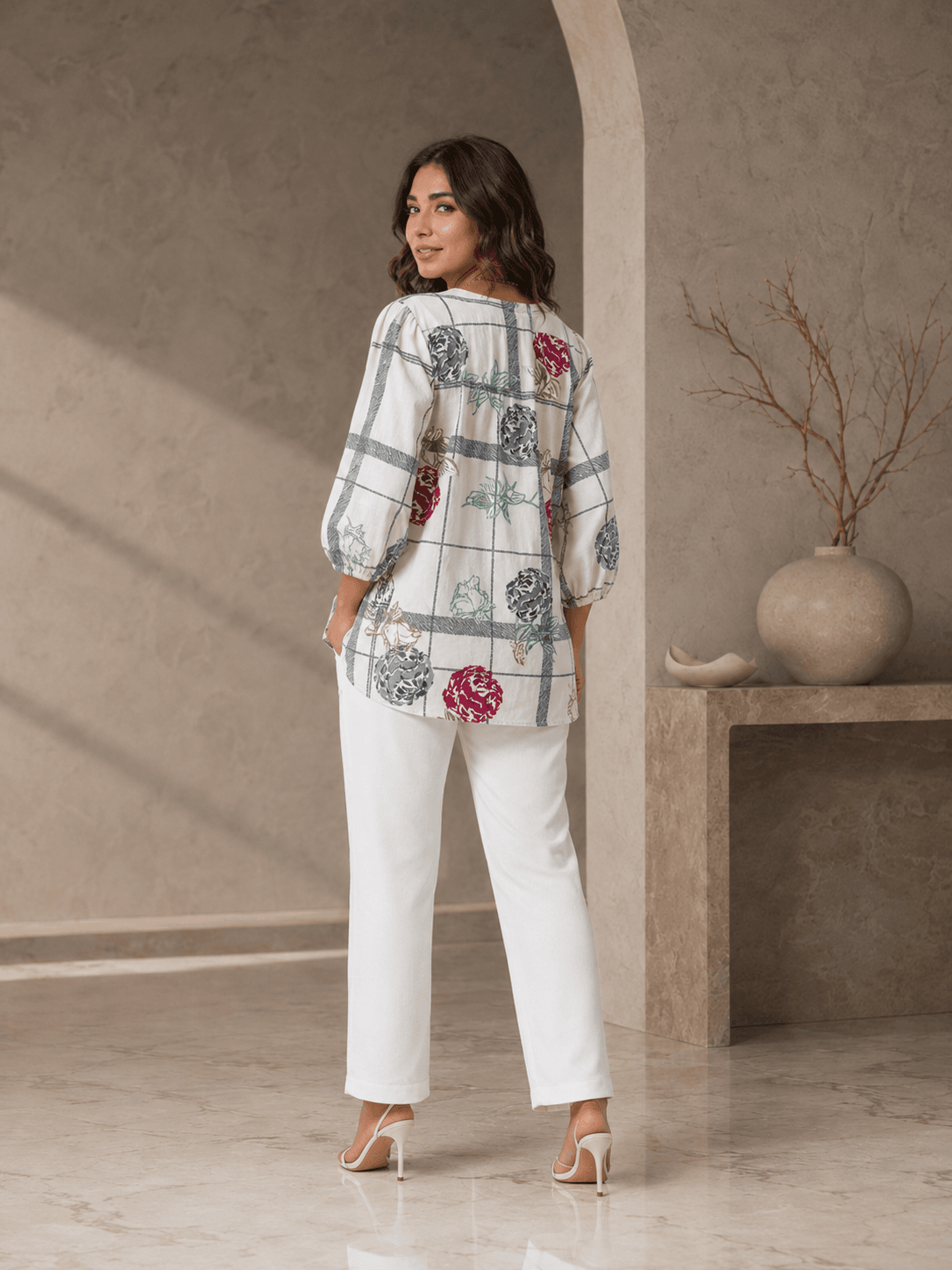 Ivory Floral Check Top
