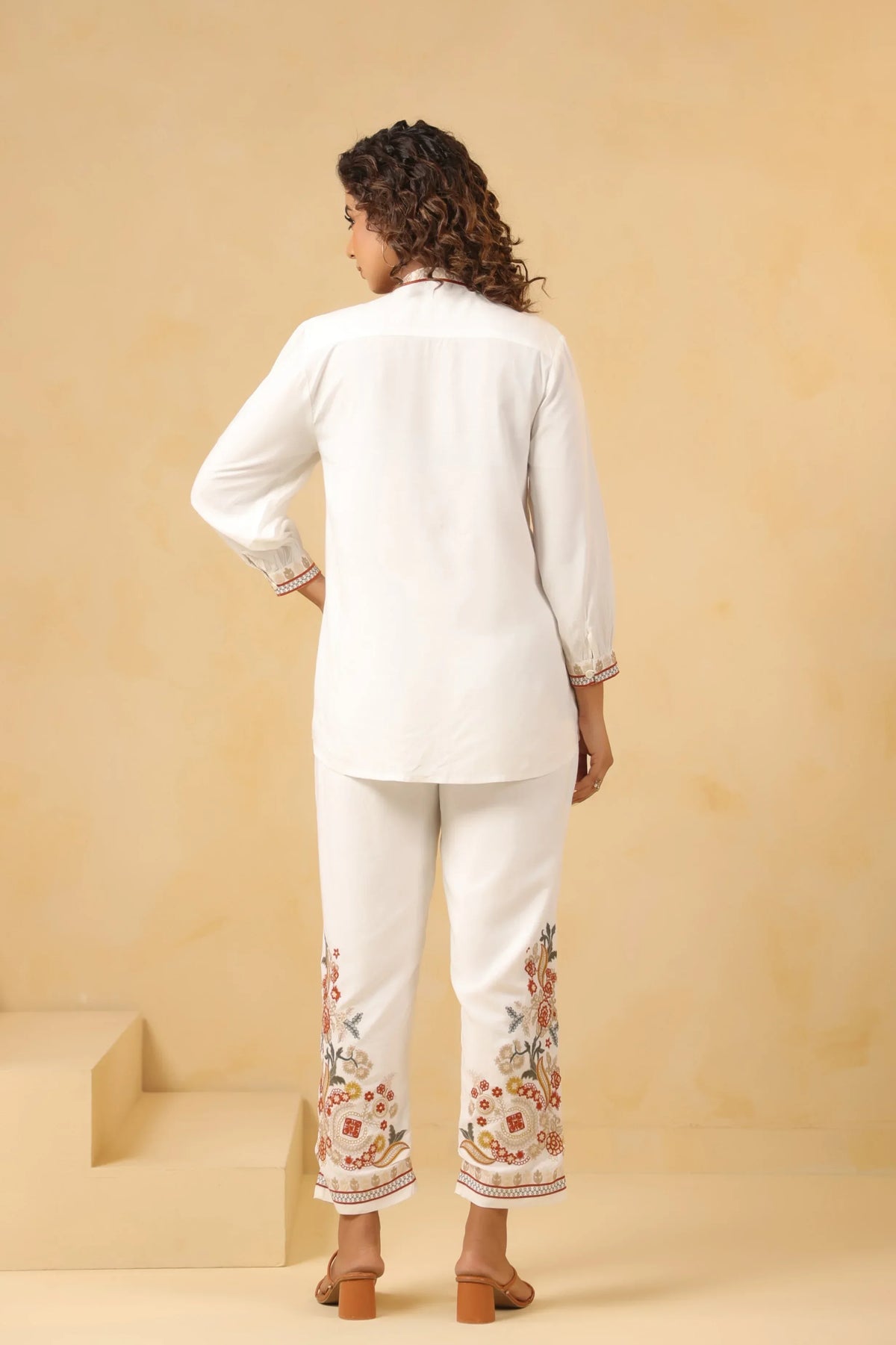 D-3236-3237BACK - Taishina