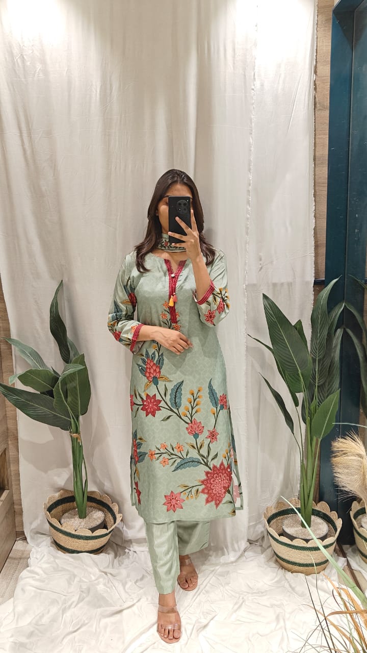 Mint Green Kashmiri Embroidered Kurta Set