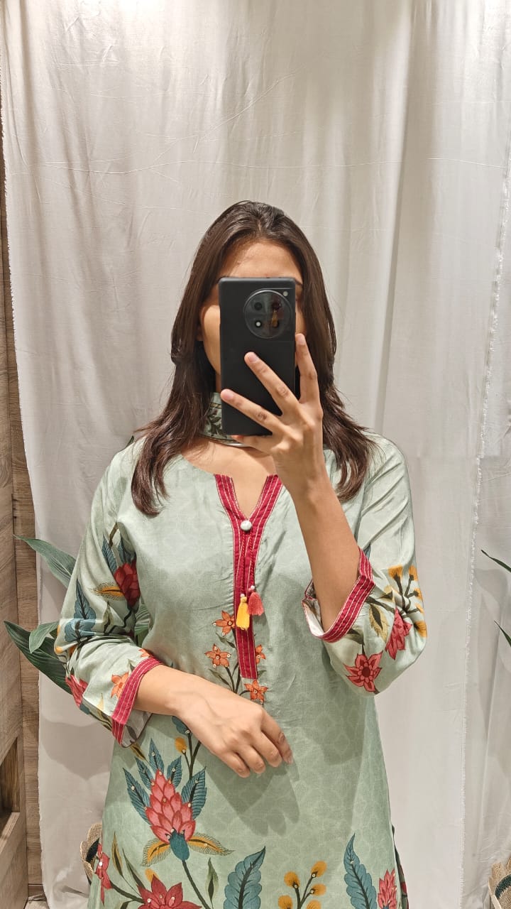 Mint Green Kashmiri Embroidered Kurta Set